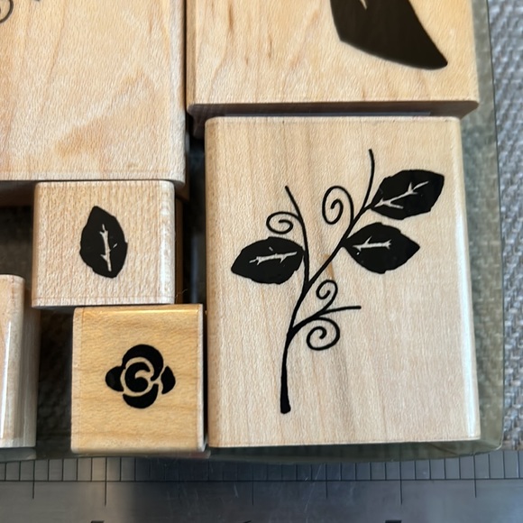 Love is a Gift stamp set - Picture 6 of 10